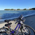 Bike Lakefront Trail