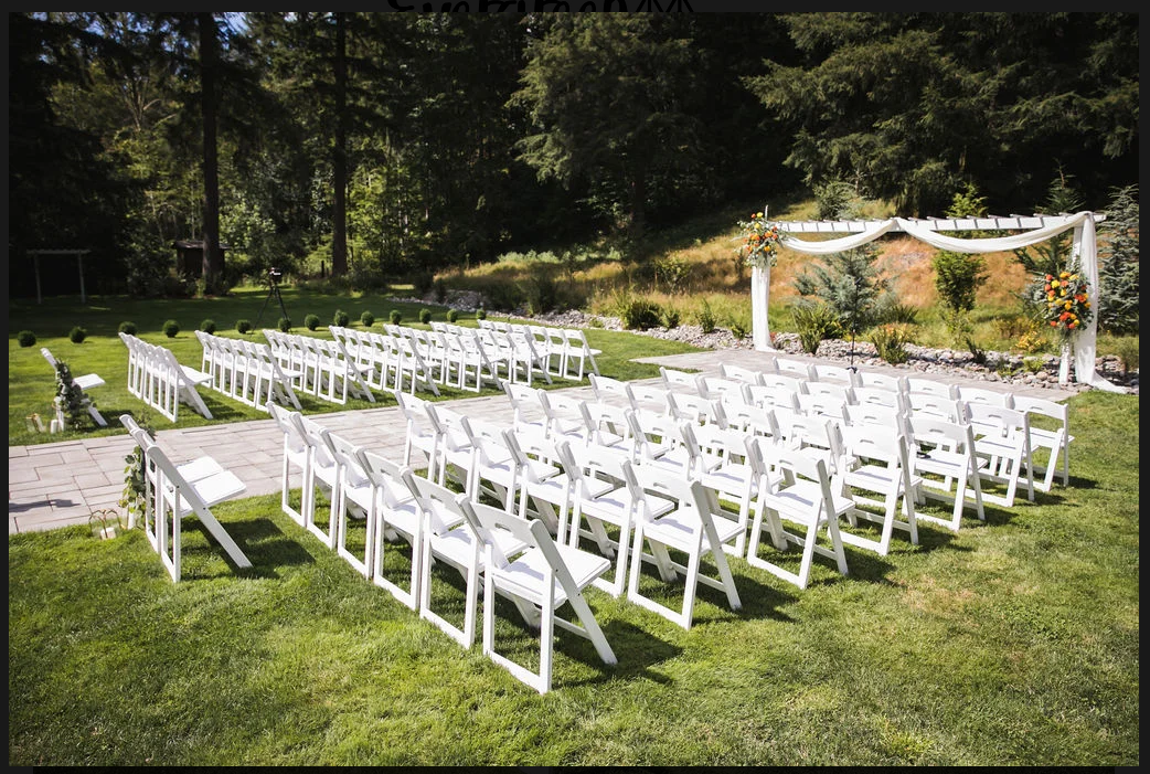 The Wedding Website of Katie Rousseau and Brian May