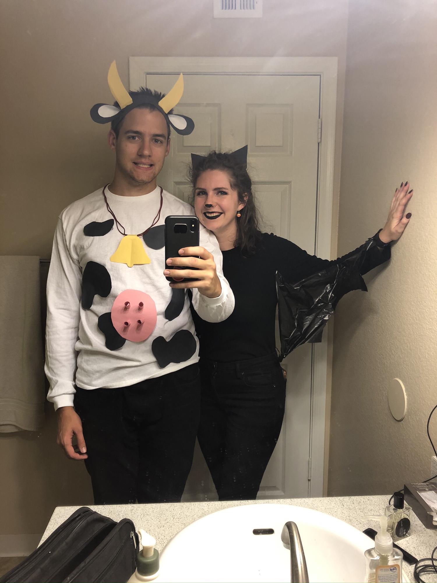 Vampire bats bite cows way more often than they bite people (Halloween 2019)