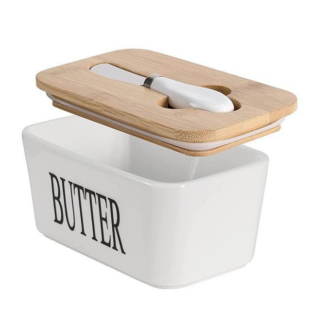 Hasense Butter Dish with Bamboo Lid and Knife，650ml Large Butter Keeper Container for Counter, Airtight Butter Holder with Cover for Kitchen, White