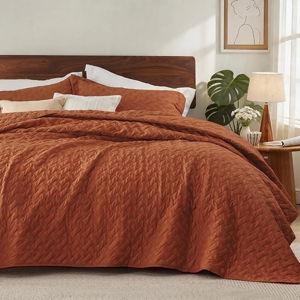 Bedsure Quilts Queen Size - Lightweight Bedspreads Queen Size with Basket Weave Pattern, Soft Quilt Bedding Set, Red Orange Comforter Set Coverlet for All Seasons with 2 Pillow Shams (90" x 96")