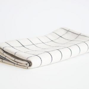 TPE 100% Cotton Natural w Navy Grid Napkin
