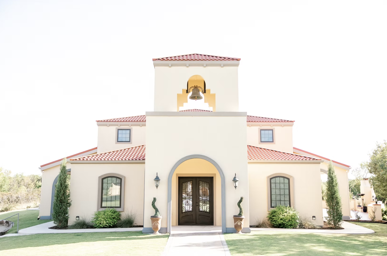 The Wedding Website of Mia Garcia and Juan Rodriguez