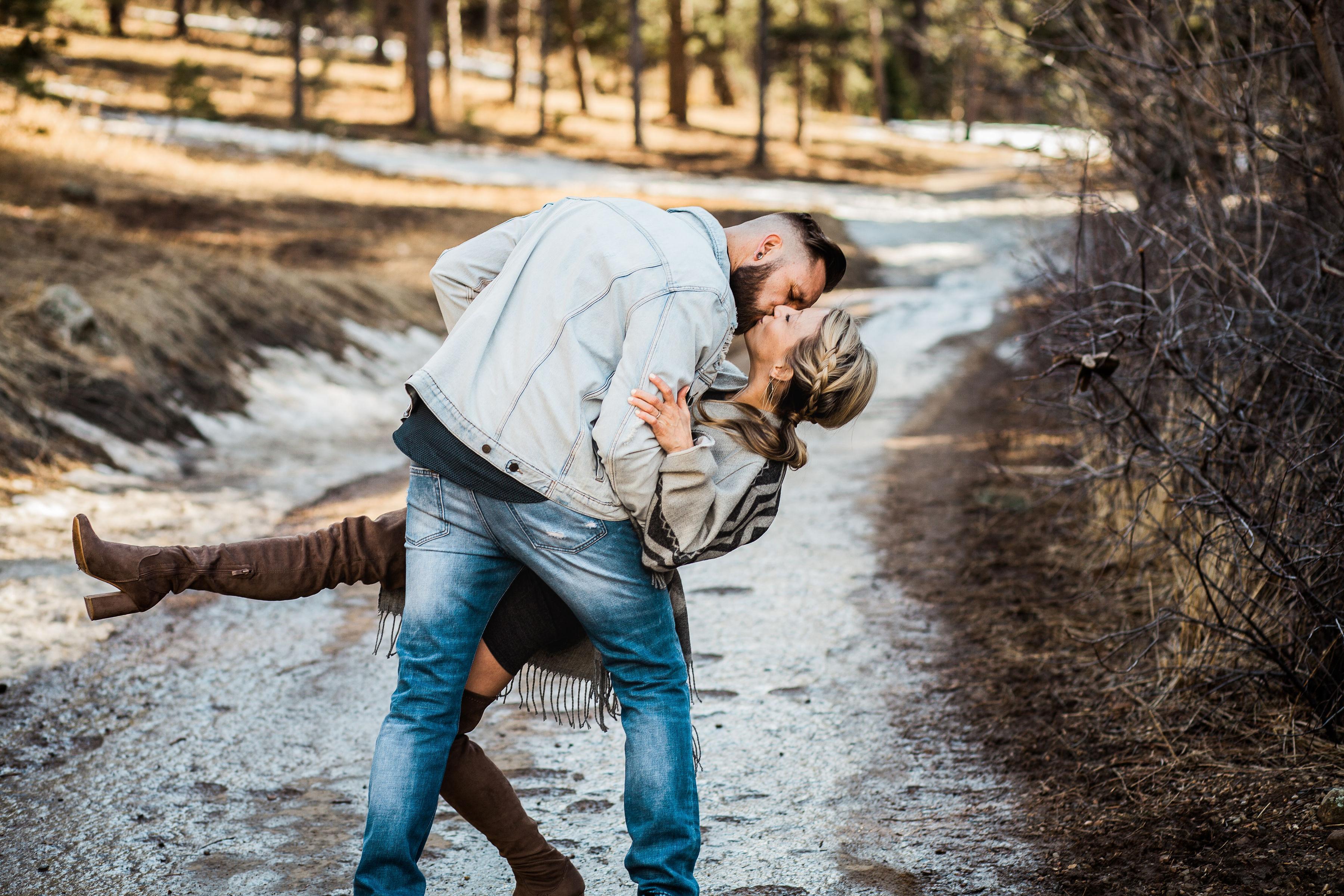 The Wedding Website of Jonathan Lee and Melissa Reed