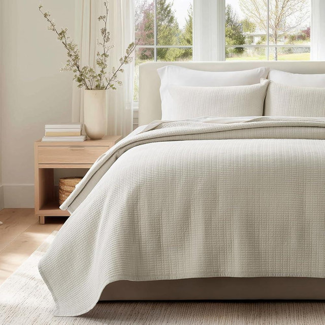 EverGrace 100% Cotton Quilt King Size, Pre-Washed Modern Grid Stitch Lightweight Bedspread Coverlet for All Season, Oversized 3-Piece Bedding Set with 2 Pillow Shams, Birch