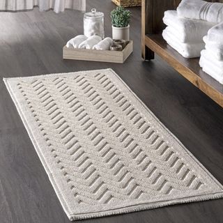 Lyle Textured Chevron Bath Mat
