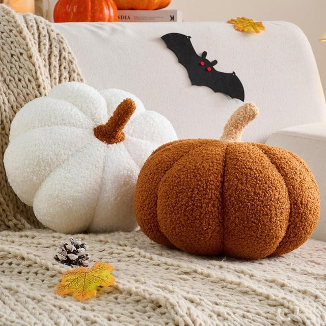 Vdoioe Fall Decor Pumpkin Pillow, 2 Pcs Halloween Pumpkin Shaped Throw Pillow 11.8 x 6 Inch Fall Decorations Pumpkin Decor for Halloween Thanksgiving Bedroom Sofa Couch