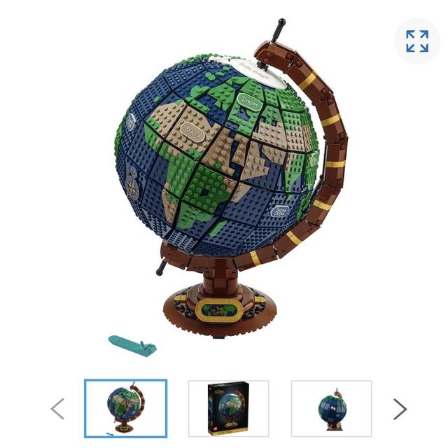 The Globe LEGO