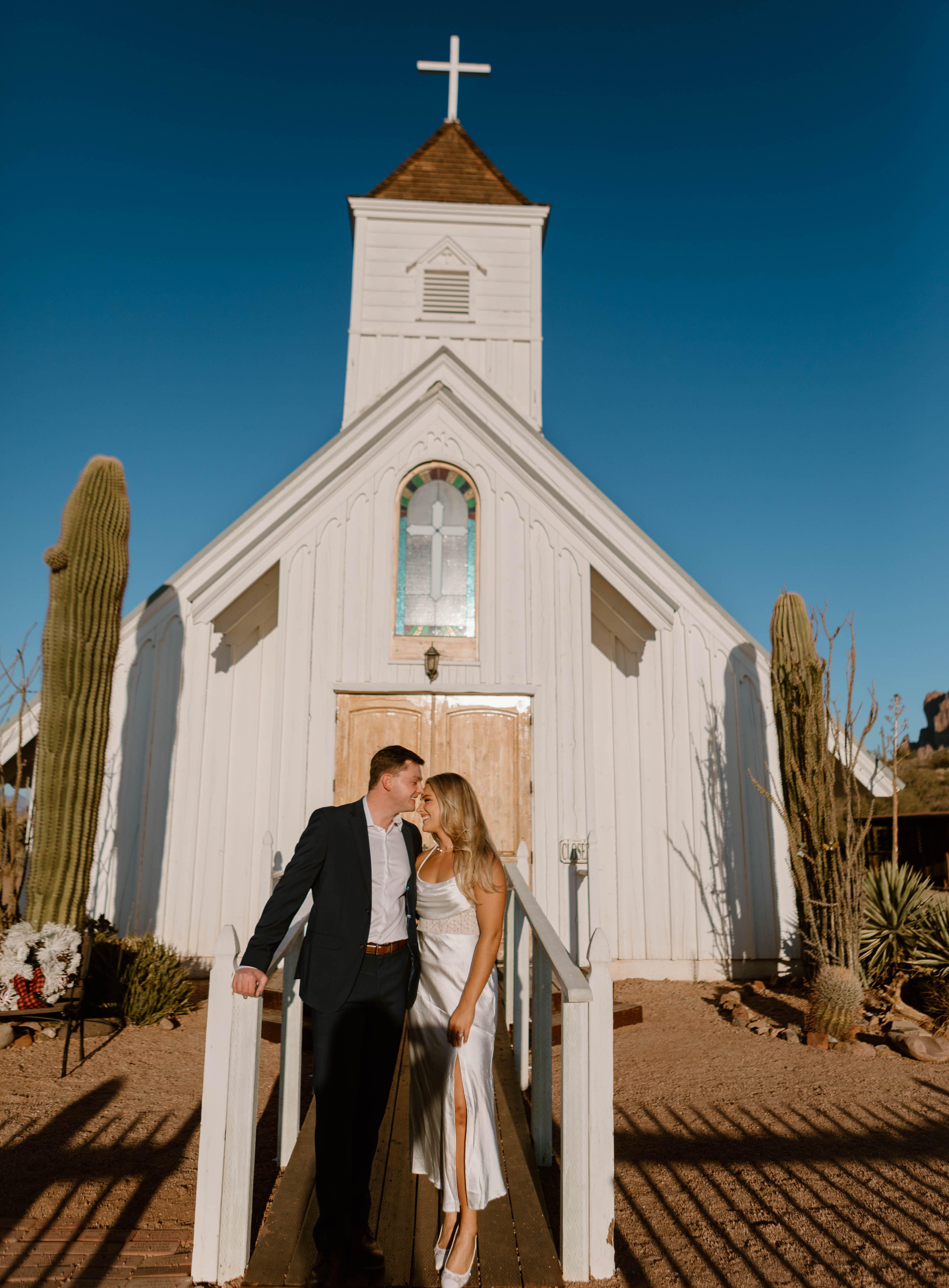 The Wedding Website of Brielle Ricciardi and Owen Johnson