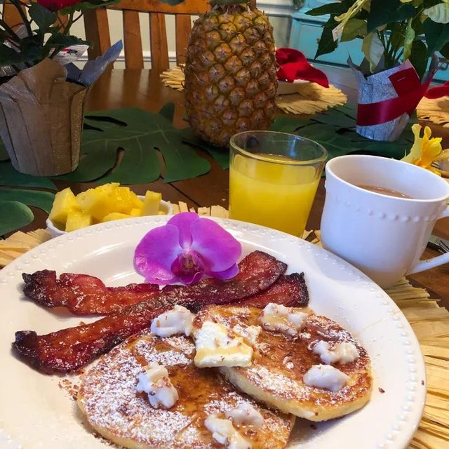 Honeymoon- Breakfast for 6 days