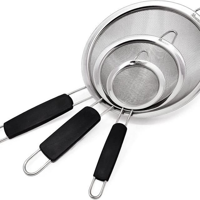 Makerstep Set of 3 Stainless Steel Fine Mesh Strainers Graduated Sizes 3.38", 5.5", 7.87" Strainer Wire Sieve Sifter with Insulated Handle for Kitchen Gadgets Tools