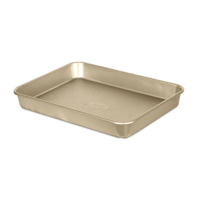 Glad Baking Pan Nonstick - Oblong Metal Dish for Cake and Lasagna - Heavy Duty Carbon Steel Bakeware, Medium