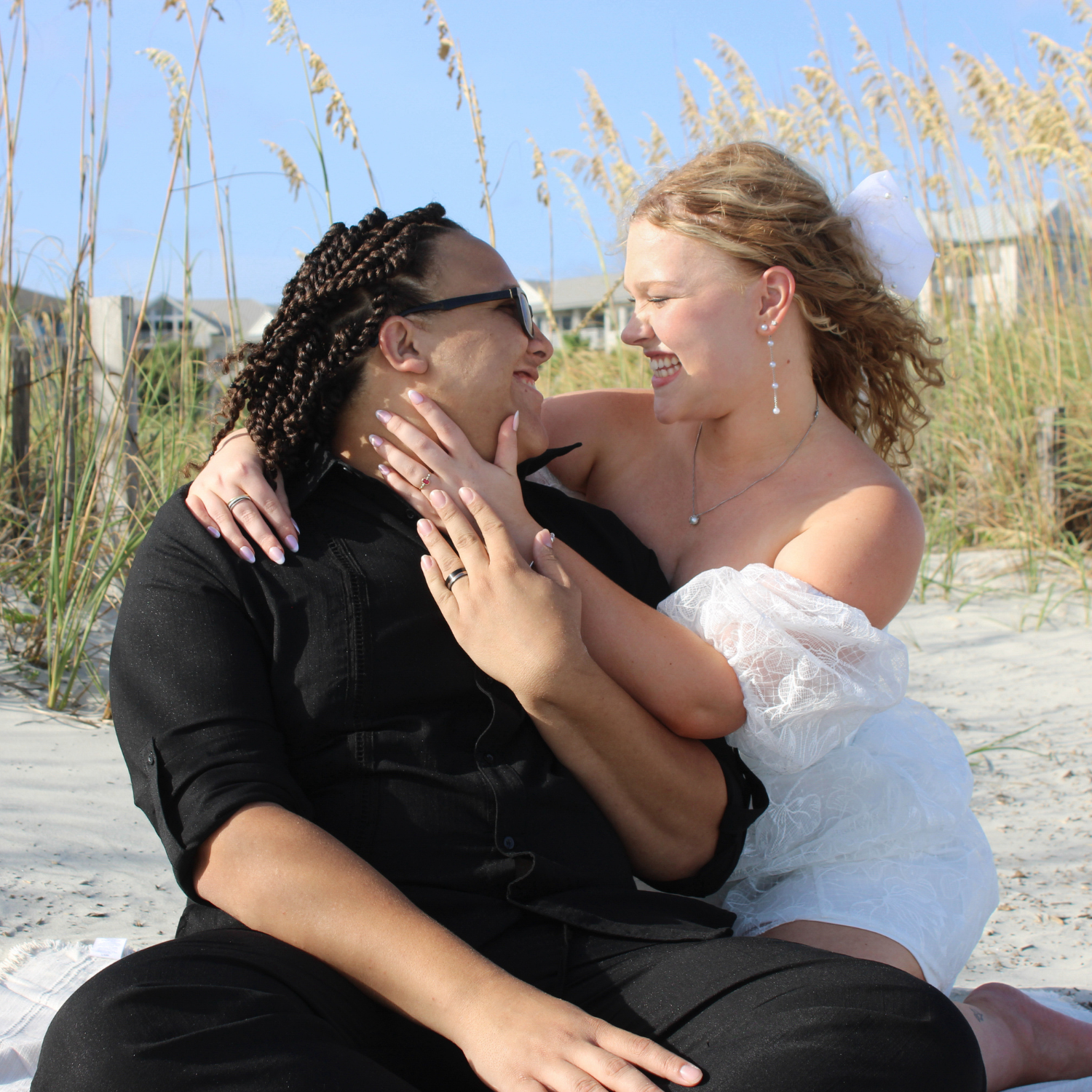 The beach has always been one of our favorite places, so celebrating us here just felt right π