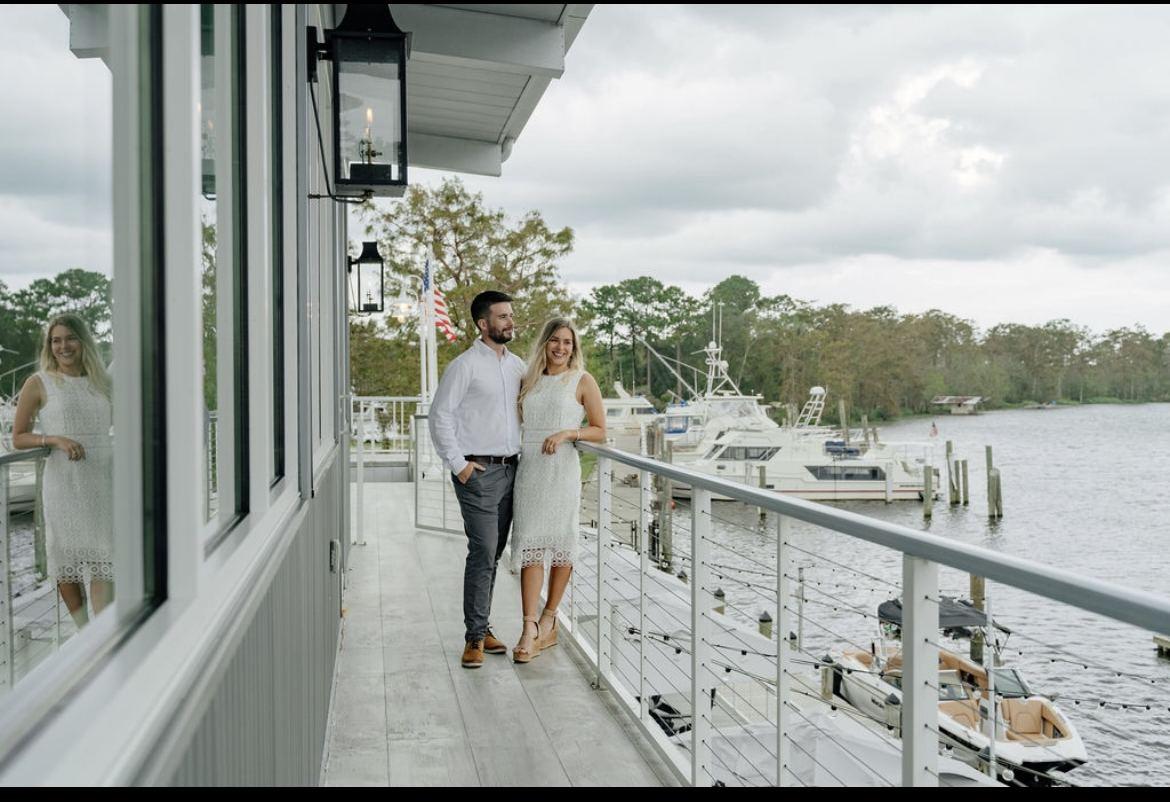 The Wedding Website of Dalina Dahlmans and Cliff Hall