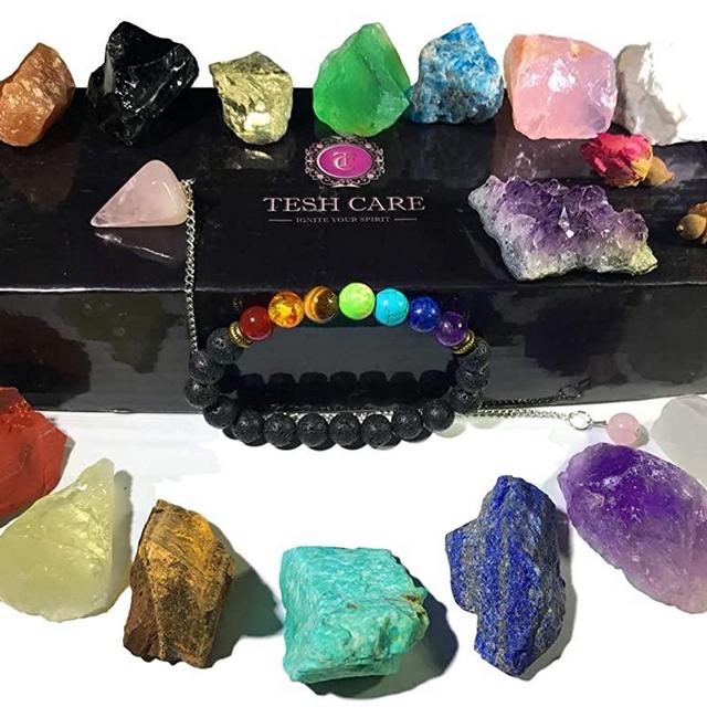 Tesh Care Chakra Therapy Starter Collection 17 pcs Healing Crystals kit, 7 Raw Chakra Stones,7 Colorful Gemstones, Amethyst,Rose Quartz Pendulum,Chakra Lava Bracelet,Dry Roses,Guide,COA,Gift Ready