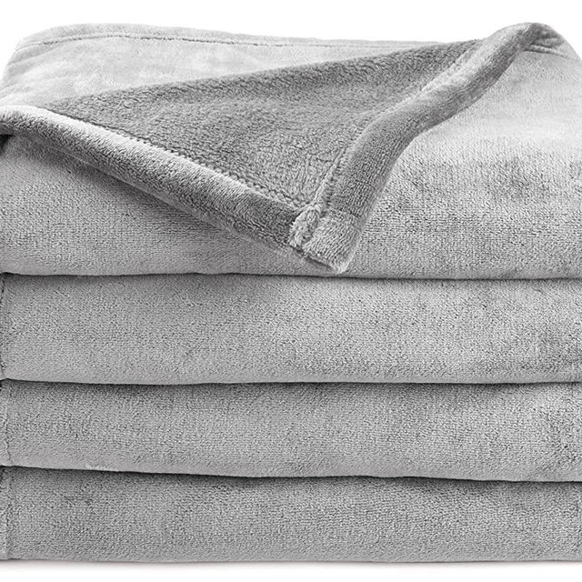 Troyanity Ultra Soft Microfiber Fleece Blanket, Lightweight Fuzzy Blanket, Fluffly and Plush Hypoallergenic Blankets (108X90, Grey)