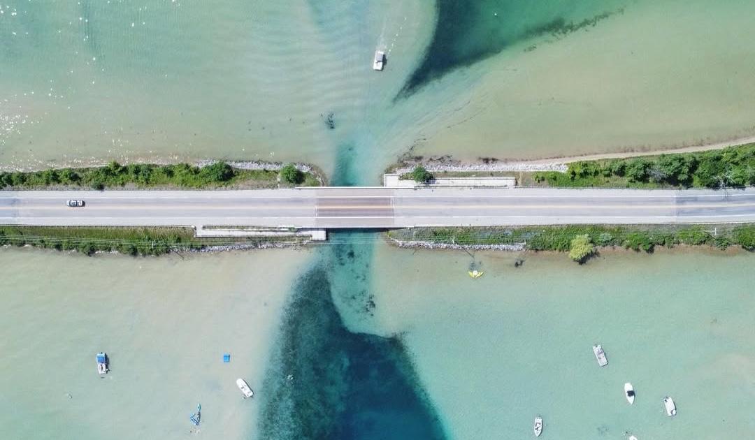 The Wedding Website of Carley Mahoney and Ross Cameron