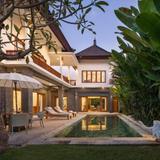 Desa Swan Villas & SPA