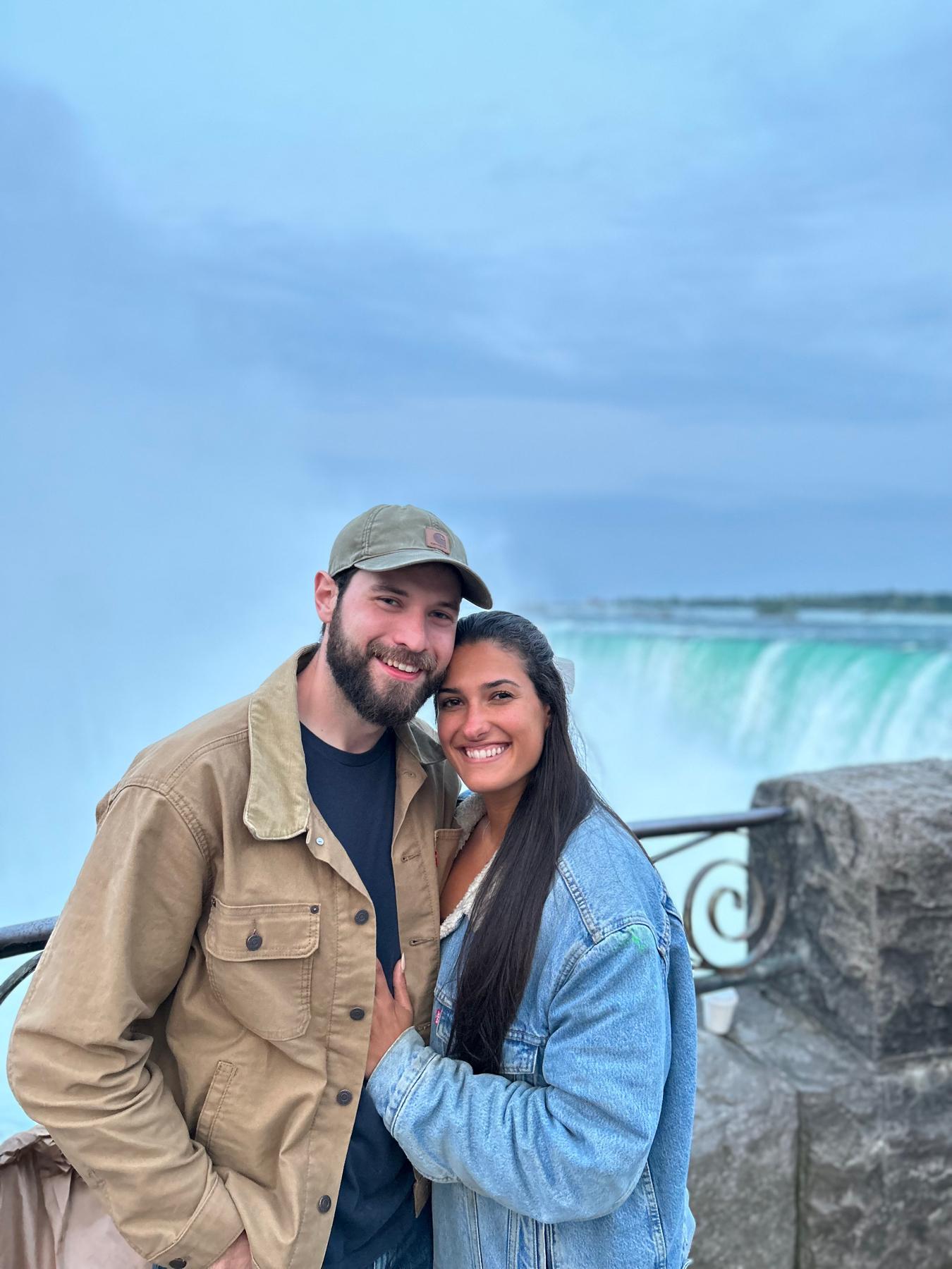 The First Trip
📍 Niagara Falls, Canada
🗓 May, 2023
Fun Fact: Michael was working a job up near the falls and spontaneously asked Gabriella to join him, work remotely, and see the falls after work.