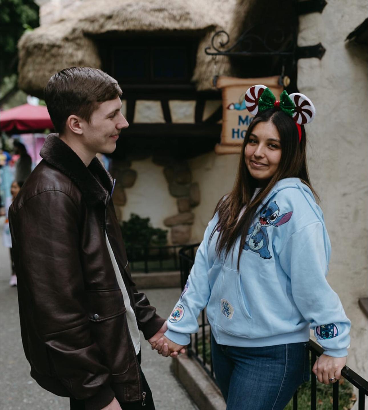 The Wedding Website of Cynthia Carrillo and Travis Bell
