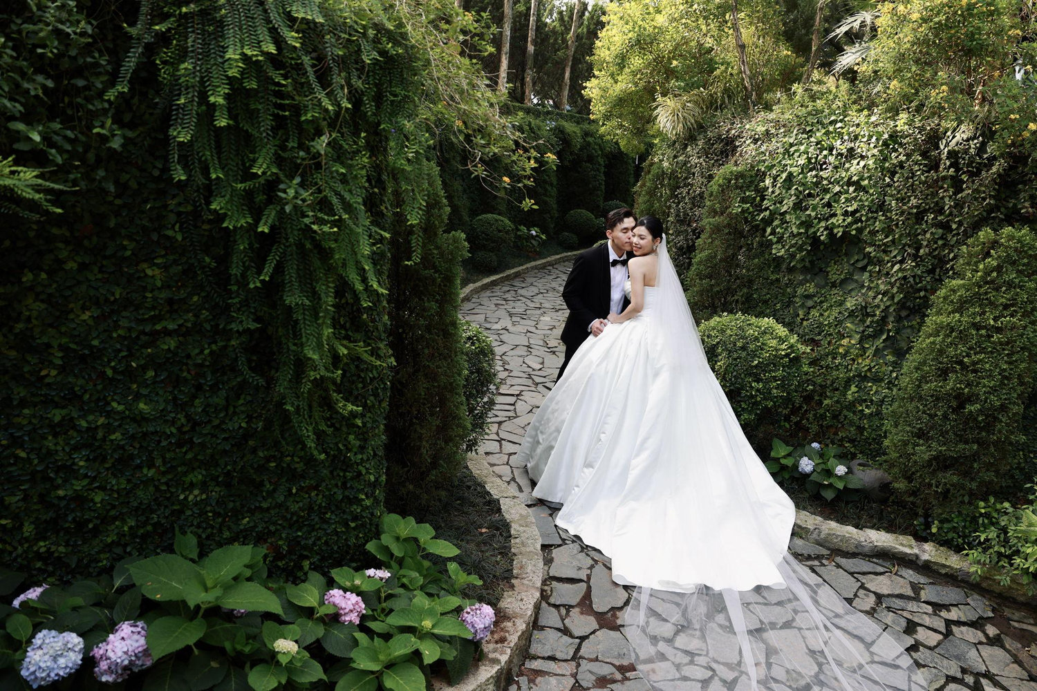 The Wedding Website of Lam Nguyen and Quynh Nguyen