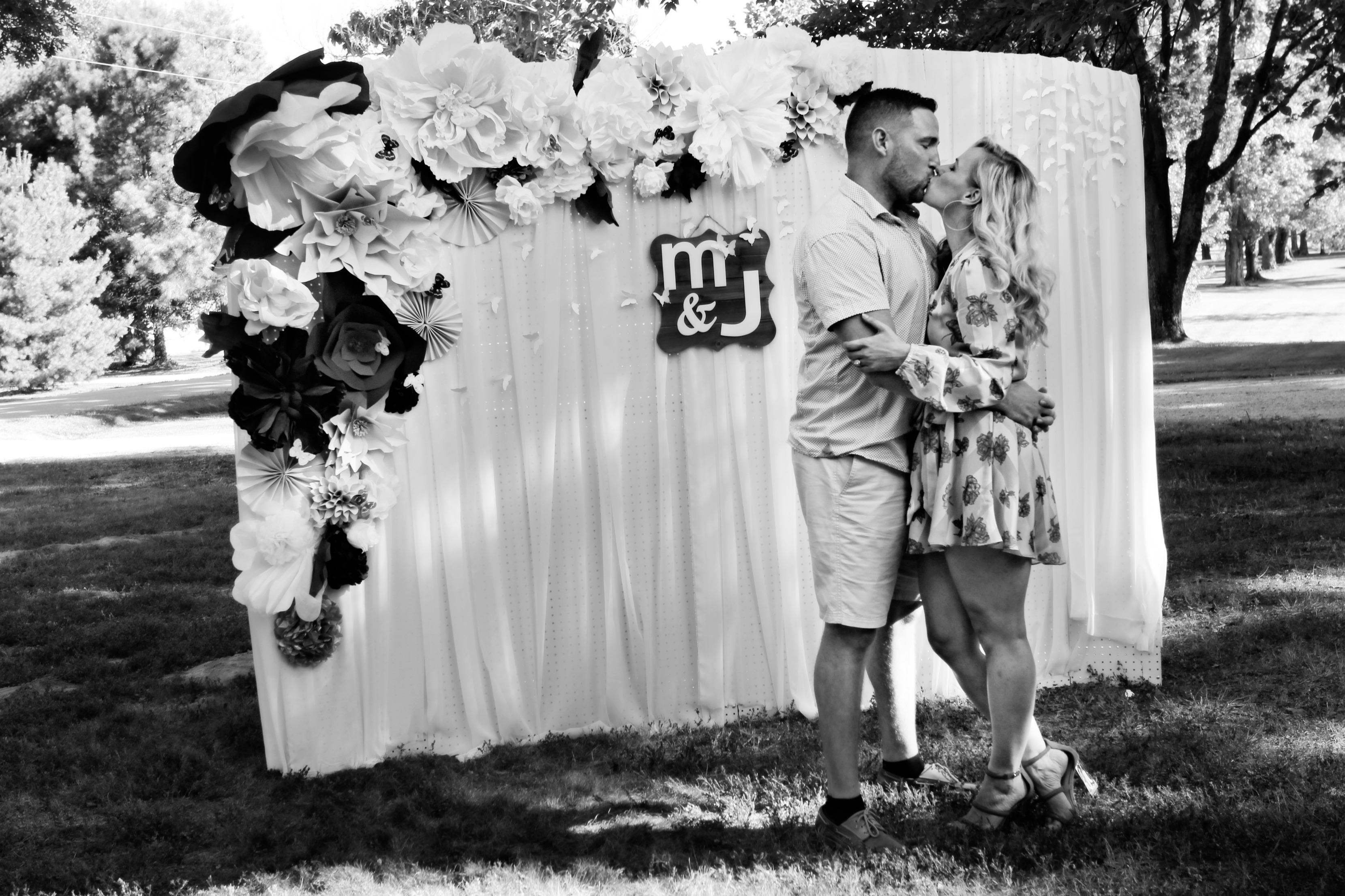 The Wedding Website of Marta Loc and Joshua Davis