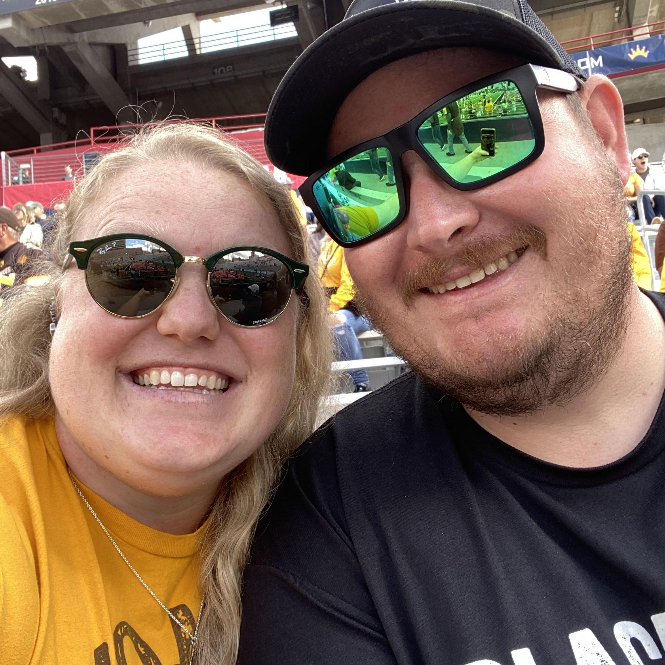 UW bowl game in Tucson