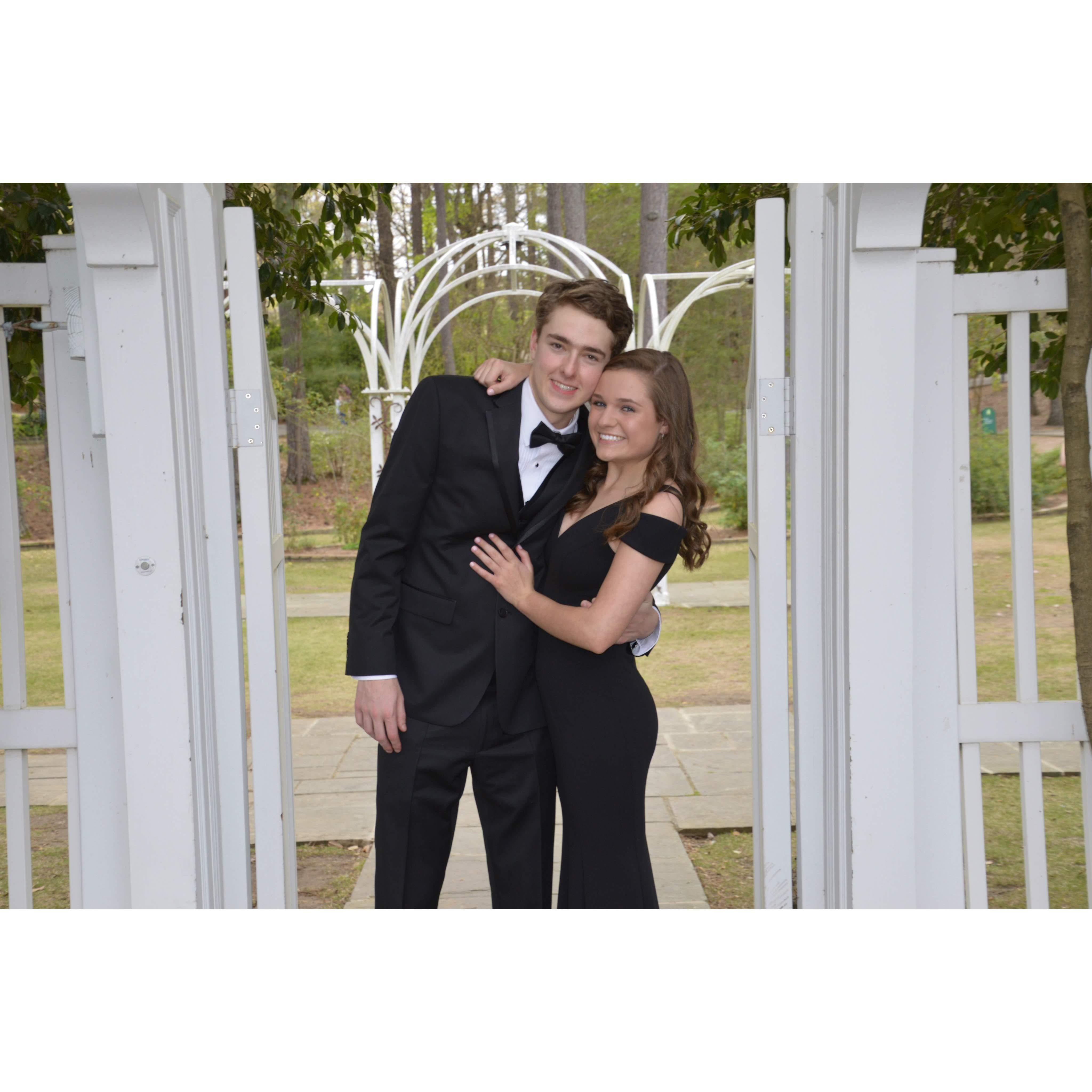 Samford ADPi Black Diamond Formal, 2019