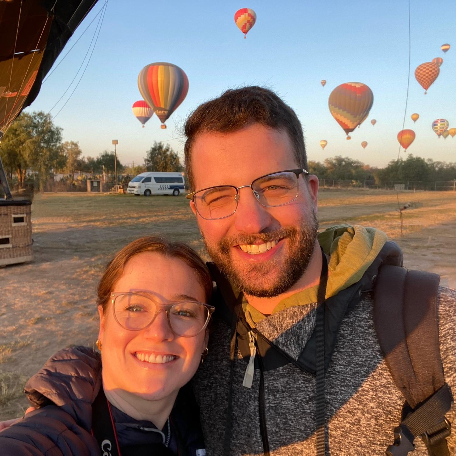 Teotihuacán hot air balloon ride in Mexico city.