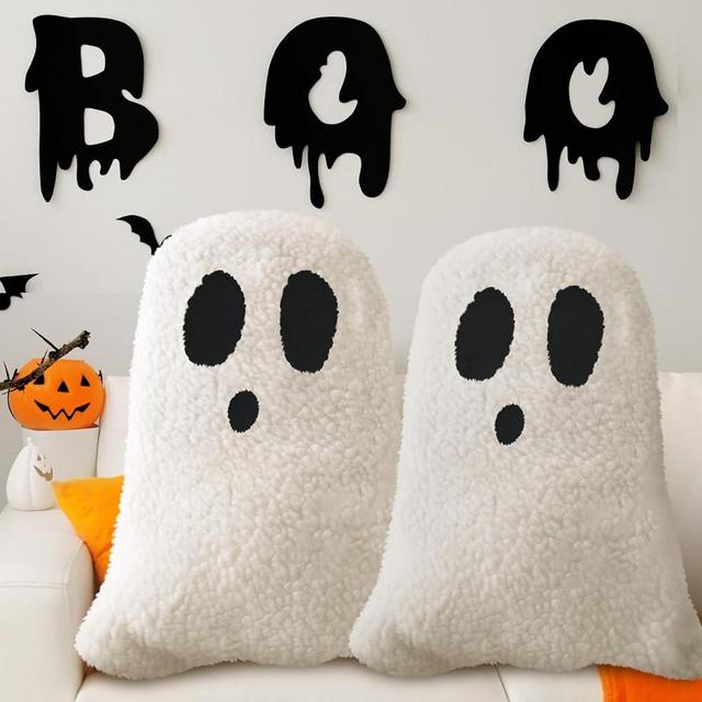 Kigley 2 Pcs Halloween Throw Pillows Decorative Spooky Pillows for Sofa Bed Couch Stuffed Halloween Pillow for Party Outdoor Home Decorations Ghost Decor Cushion (15.75 x 11.81 Inch)