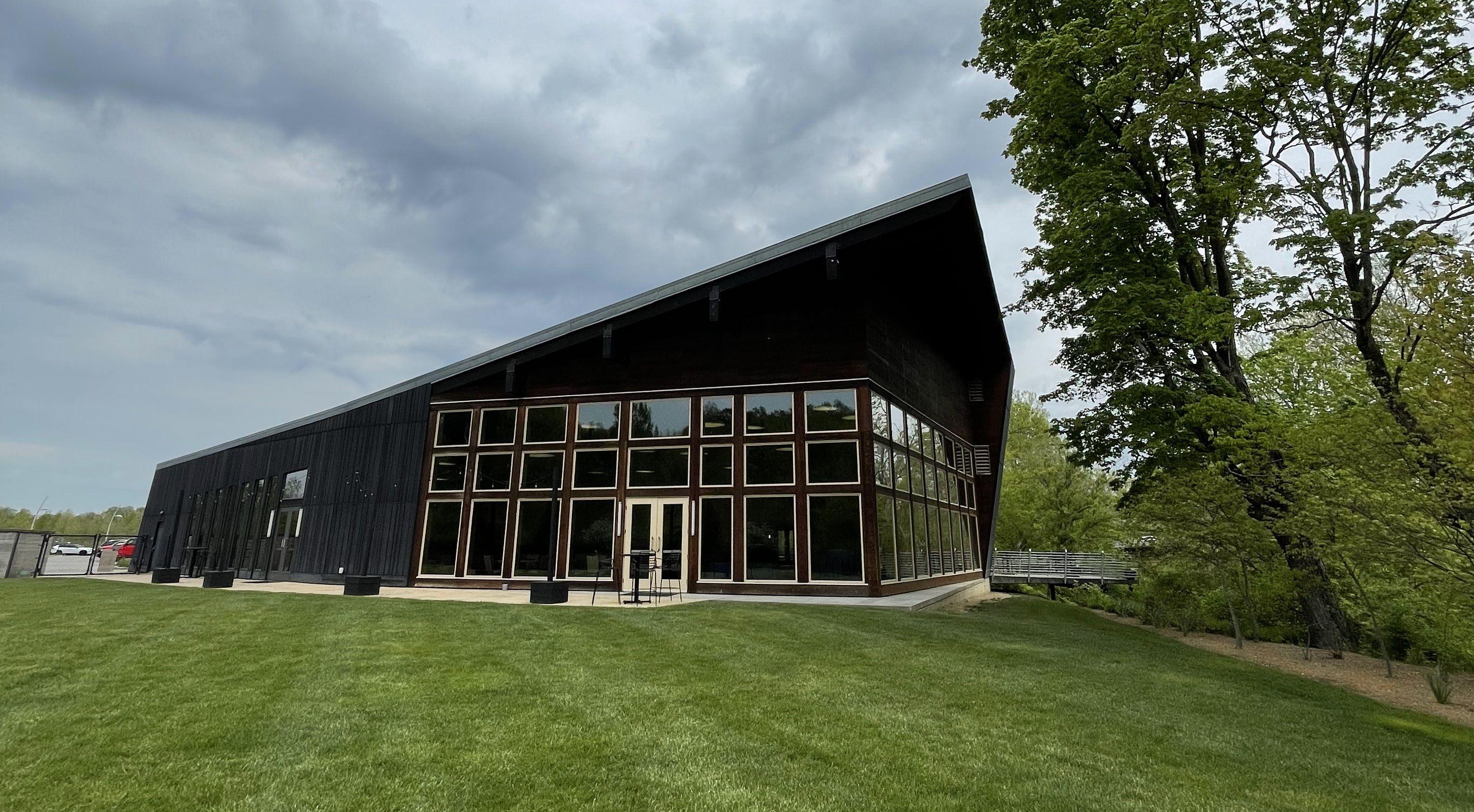 The Wedding Website of Kirstin Henry and Phillip Rose