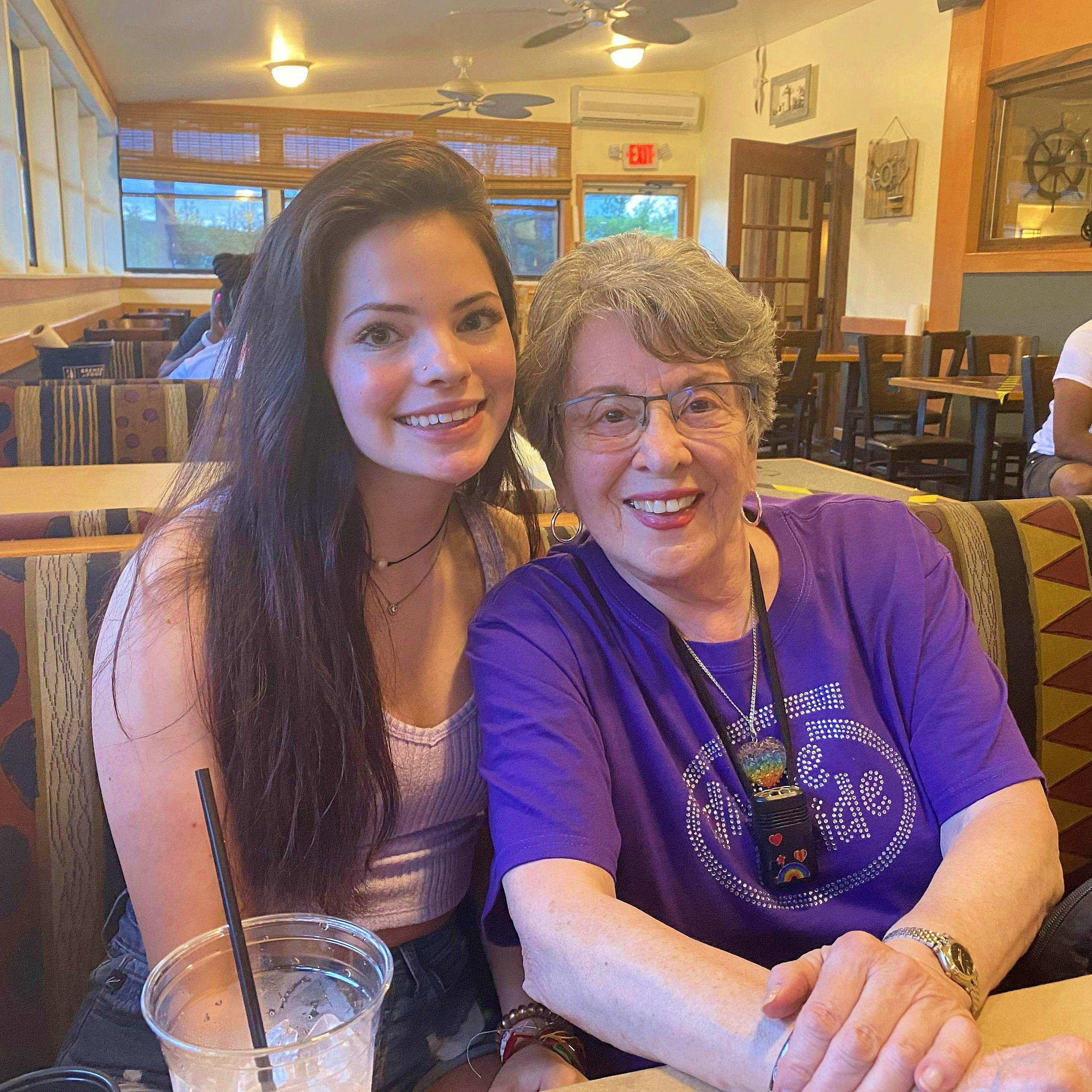 Sophie and Grandma Bubbles, Meet Sandi!