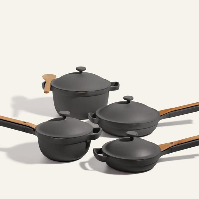 Cookware Set in Char