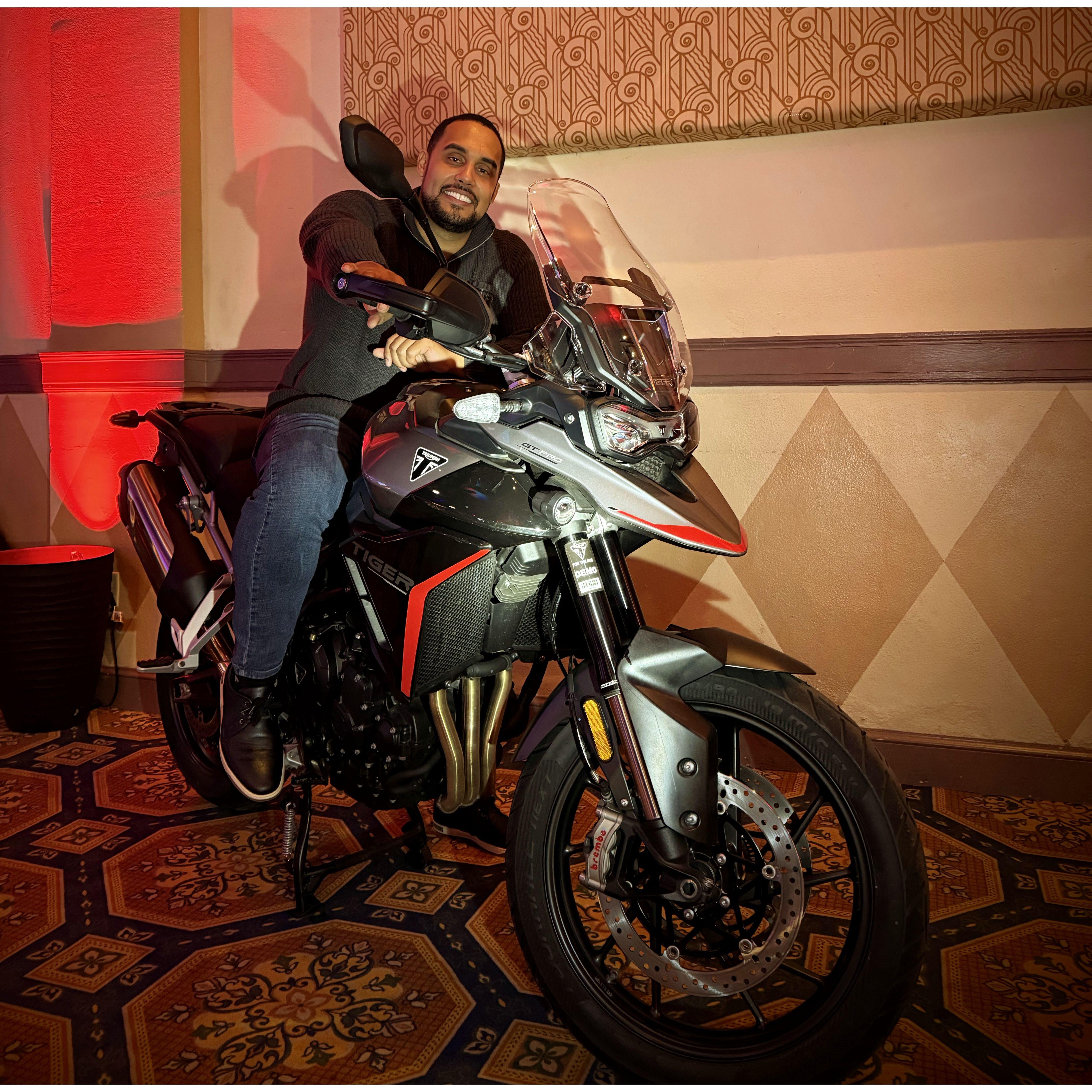 Triumph Icon Tour Premier!