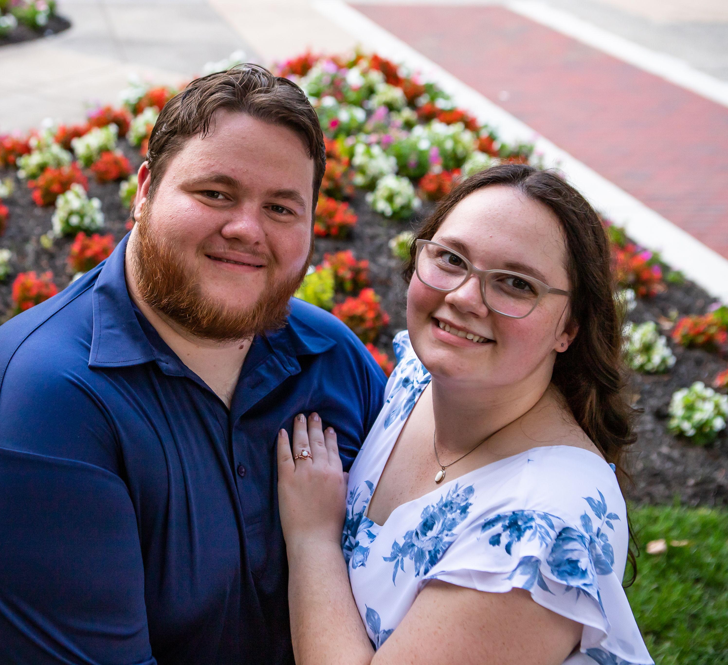 The Wedding Website of Makayla Walsh and Chase Wery