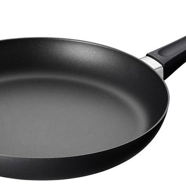 Scanpan Classic Inch, Non-Induction 11" Fry Pan, Black