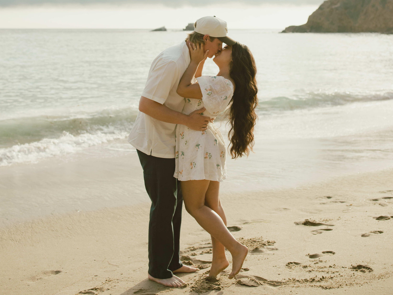 The Wedding Website of Alexis Si'i and Jonathan Connolly