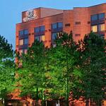 DoubleTree by Hilton Lisle Naperville