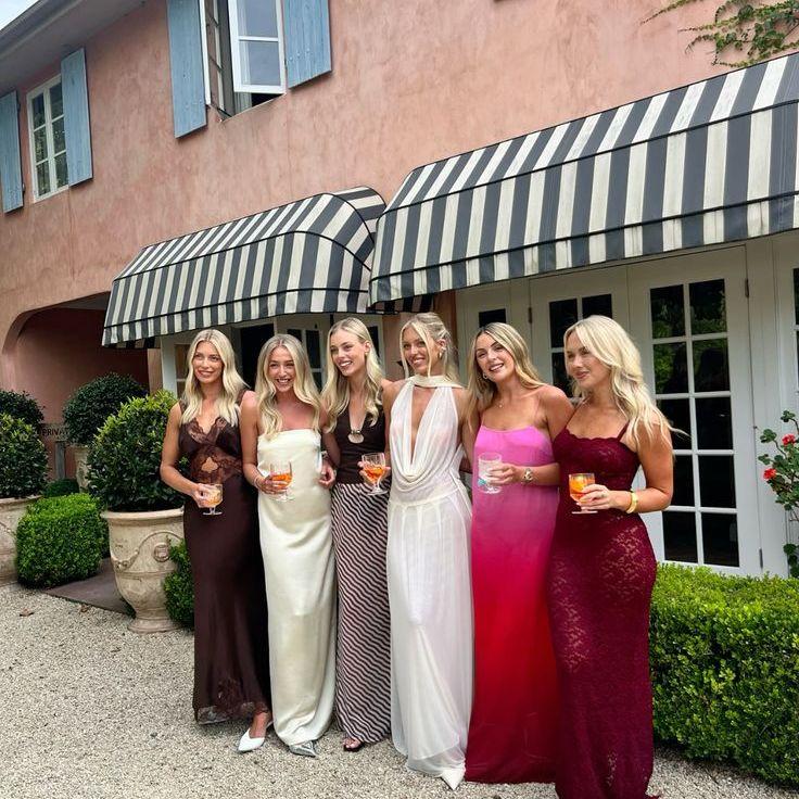 BLACK TIE