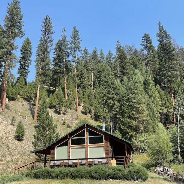 Glamping Honeymoon in 2023
