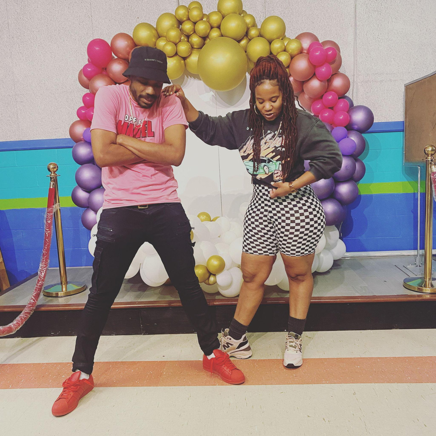 90s skate party for Ursula, how we got positioned was wild, we were totally lost lol....
