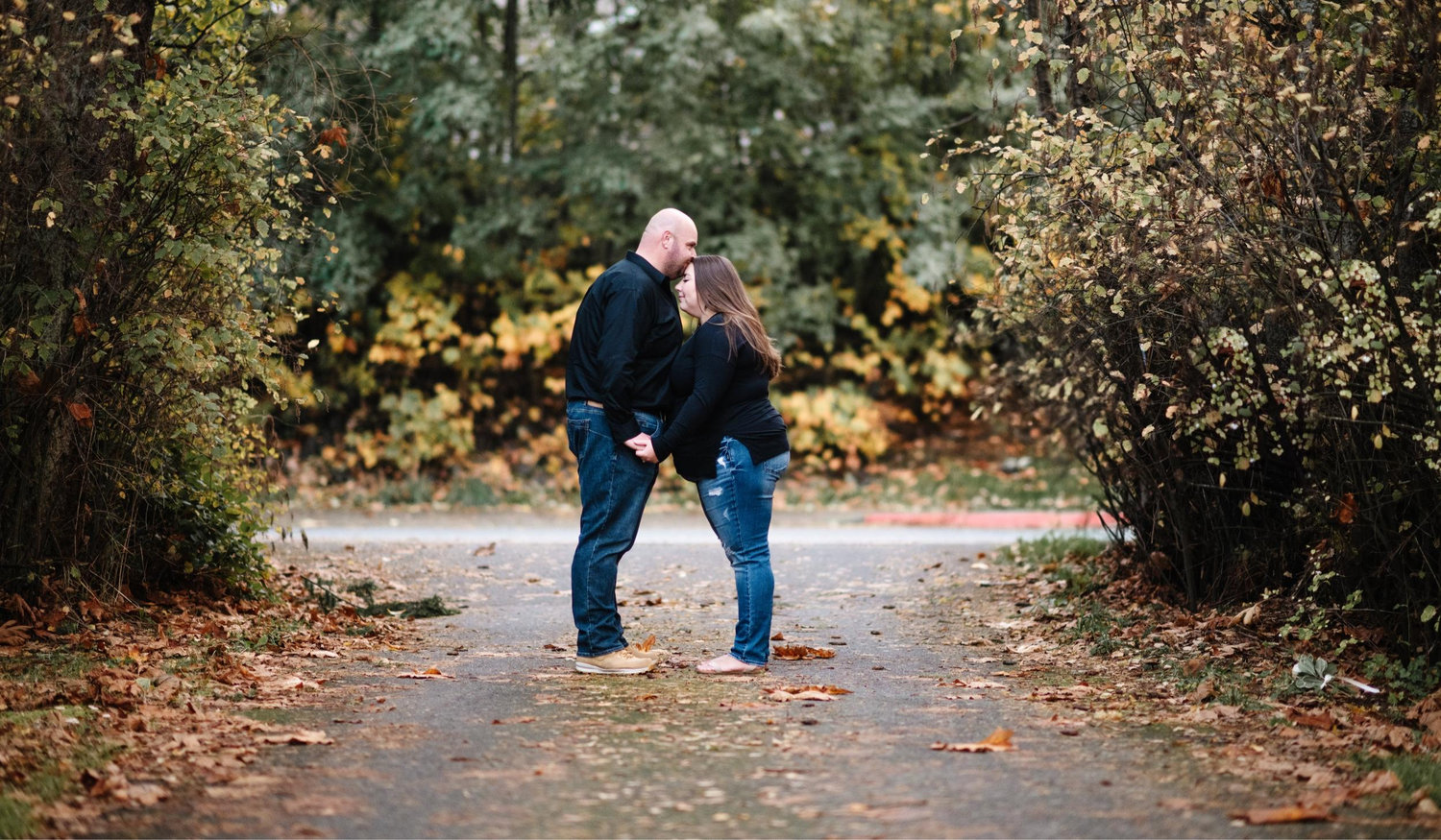 The Wedding Website of Robyn Heskin-Land and Cole Adams