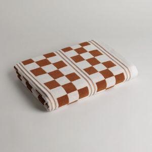 BUSBY Organic Cotton Pool Towel | Fuyu + Chalk · BAINA