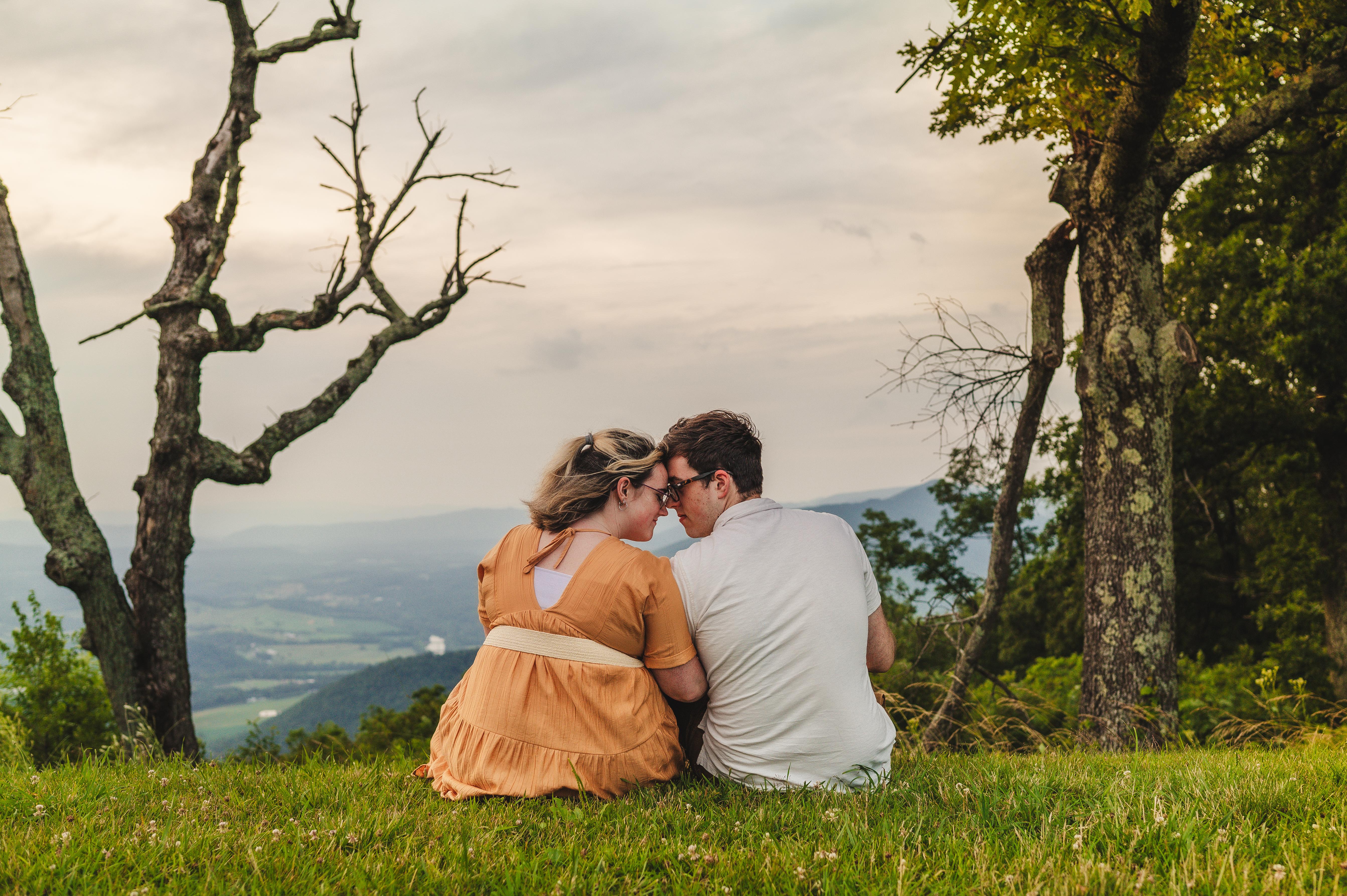 The Wedding Website of Shelby Hassall and Jake Griffin