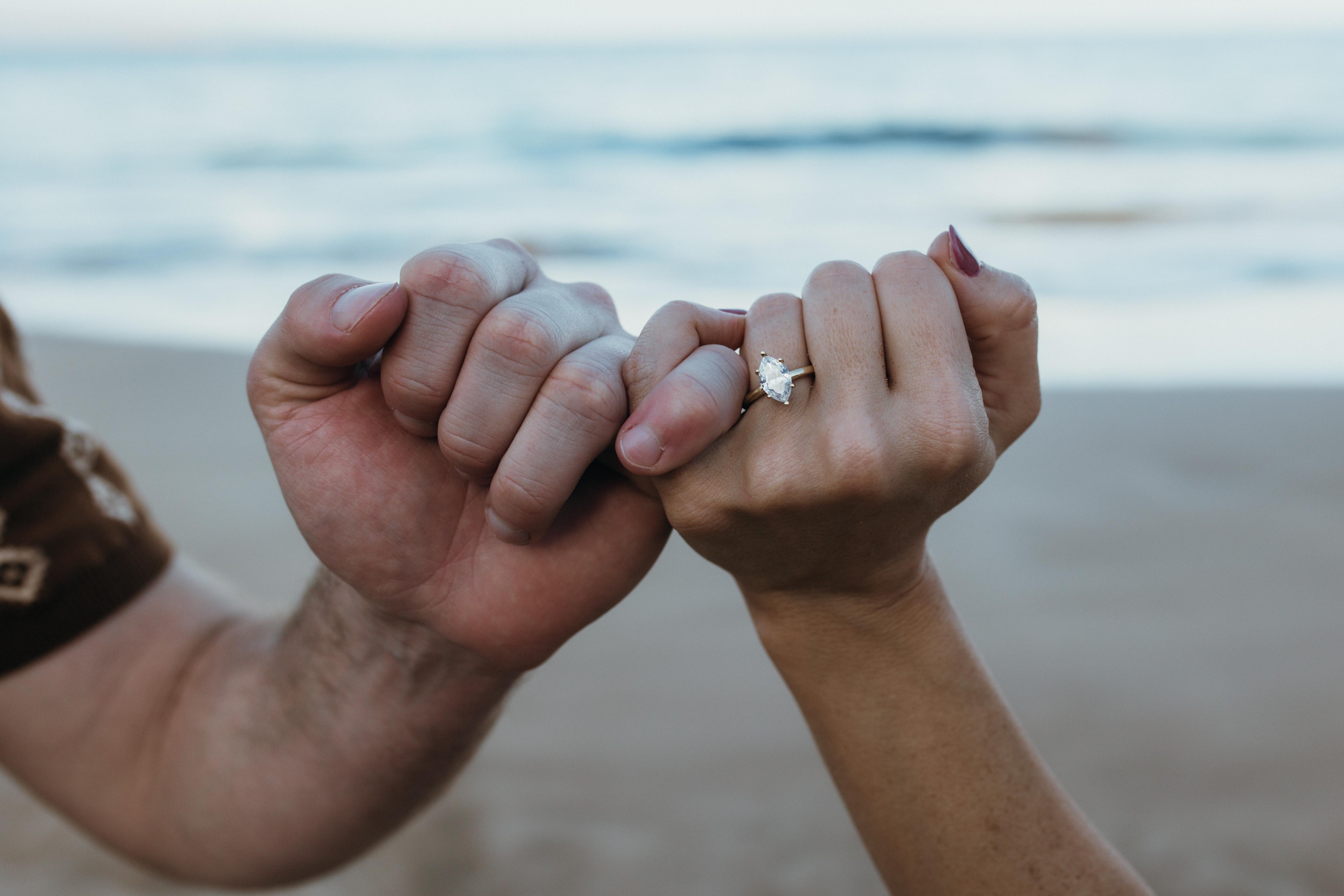The Wedding Website of Lindsey Hicks and Dan Scott