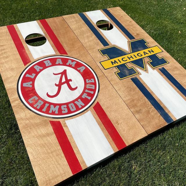 Custom College Cornhole Boards, College, Personalized, Distressed, Hand Painted, Custom Cornhole Boards