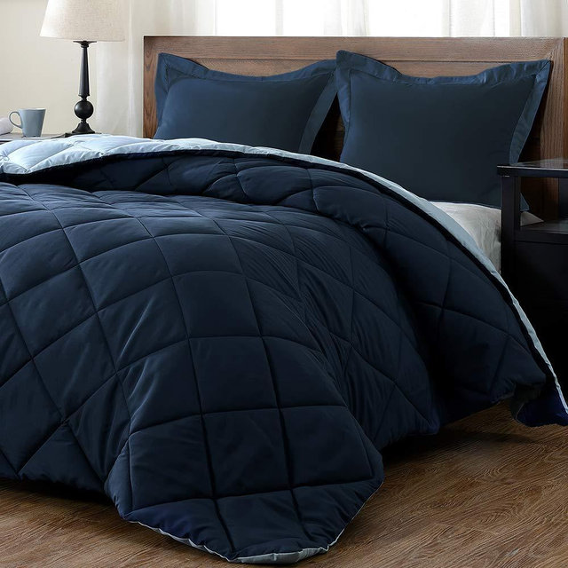 downluxe Lightweight Solid Comforter Set (King) with 2 Pillow Shams - 3-Piece Set - Blue and Sapphire - Down Alternative Reversible Comforter