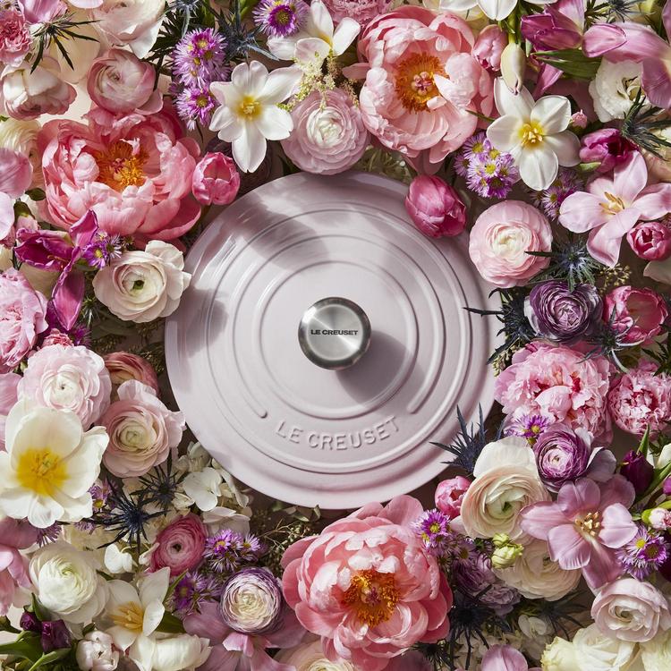 Le Creuset, Signature Round Dutch Oven | Zola