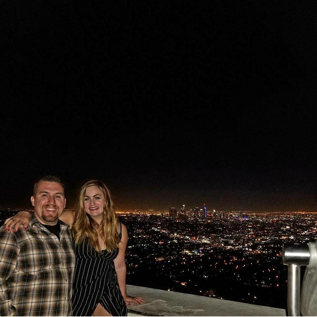 Checking out the 🌟 at Griffith Observatory
