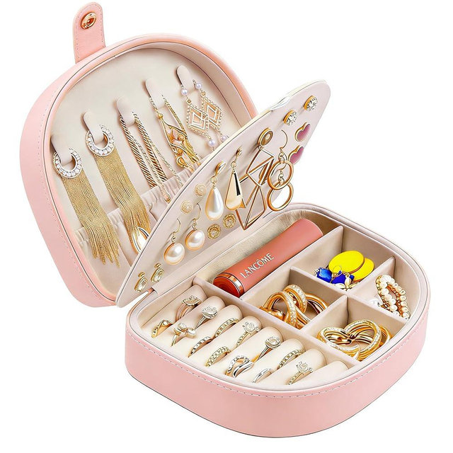 QBestry Travel Jewelry Case for Women Girls, Seashell-Shaped Small Jewelry Box with 40 Earring Holders & 5 Necklace Hooks, Leather Portable Jewelry Organizer for Necklace Ring Earring Travel Case Pink